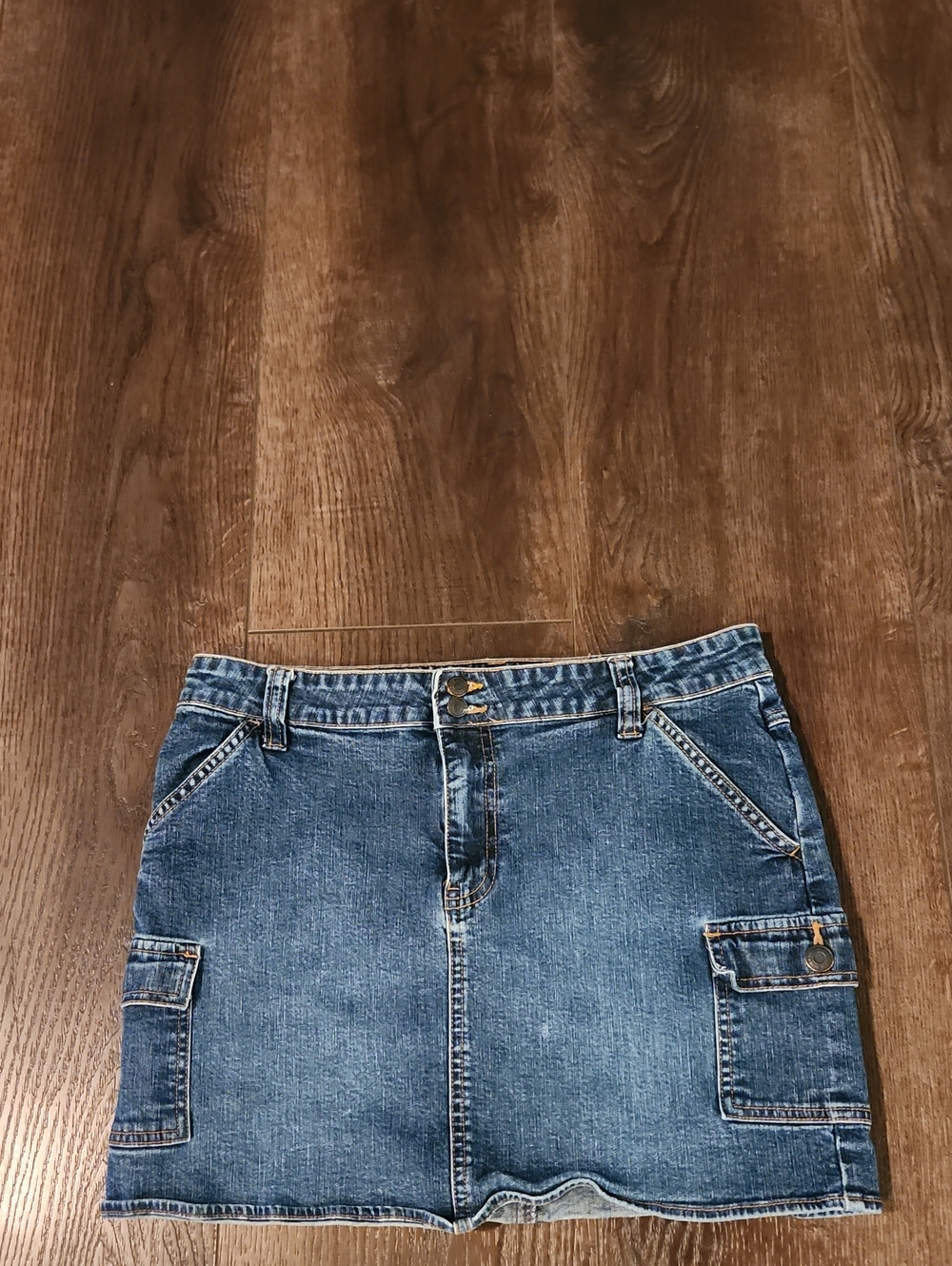 Vintage Y2K Old Navy Denim Mini Skirt Sz 8